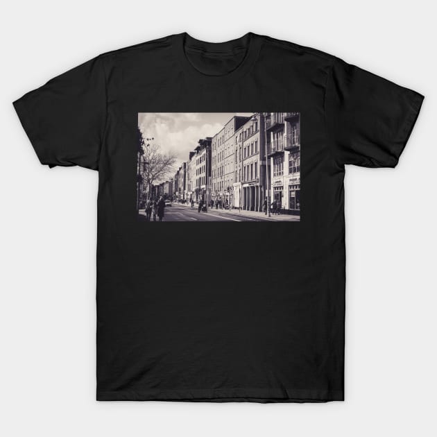 Ormond Quay, Dublin T-Shirt by hextrovert